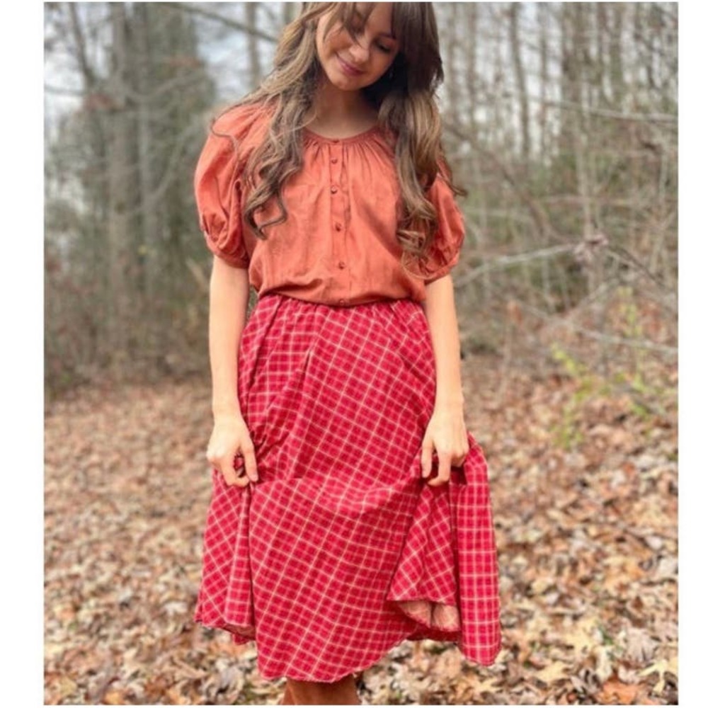 DOEN June Top in Tierra S Button
